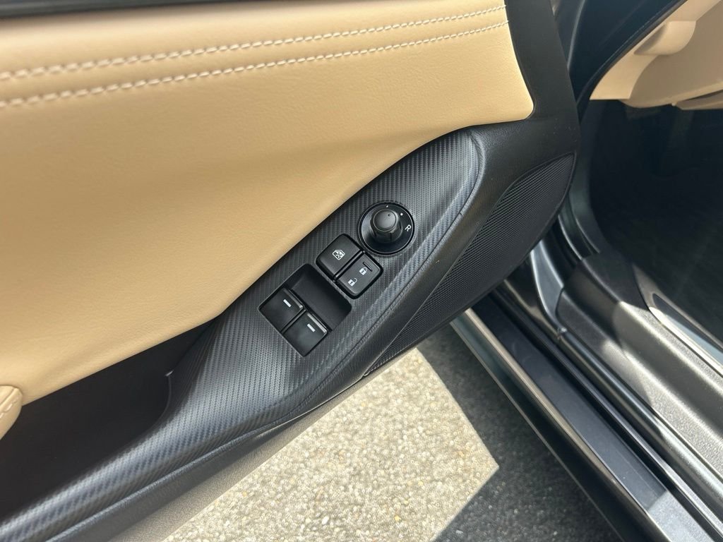 Used 2016 Meteor Gray Mazda Grand Touring image 6
