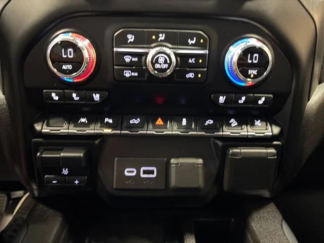 Used 2021 Blue GMC Denali image 21