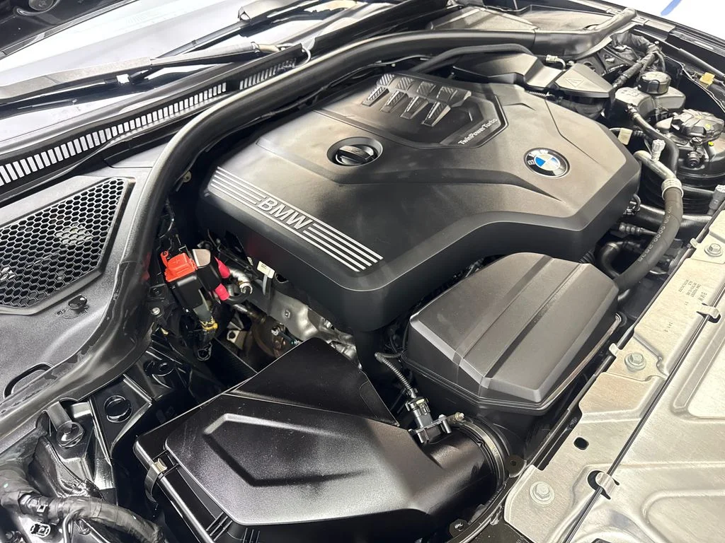 Used 2023 Black BMW 330i image 77
