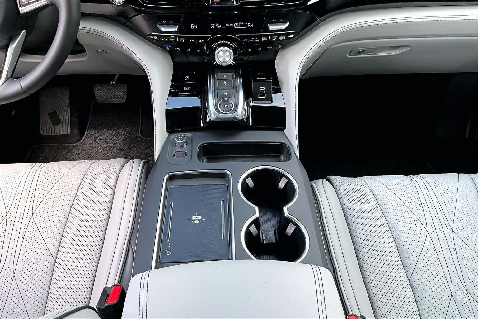 New 2026 Solar Silver Metallic Acura w/Advance Package image 19