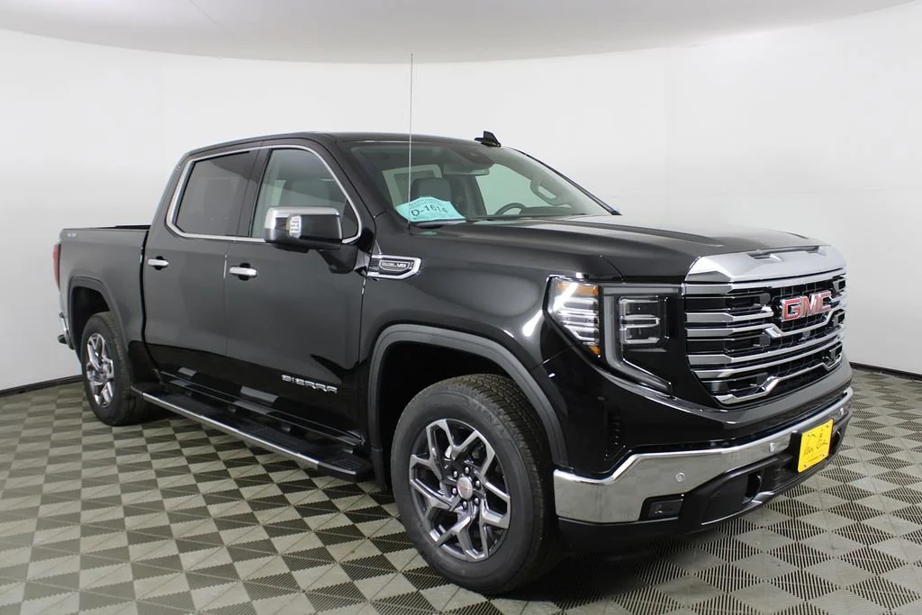 2026 GMC Sierra 4WD Crew Cab Short Box SLT's photo