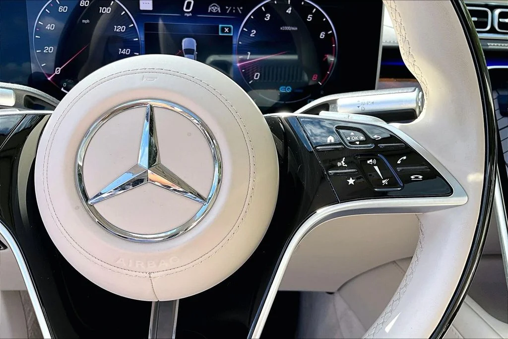 Certified Used 2021 White Mercedes-Benz S 580 image 21