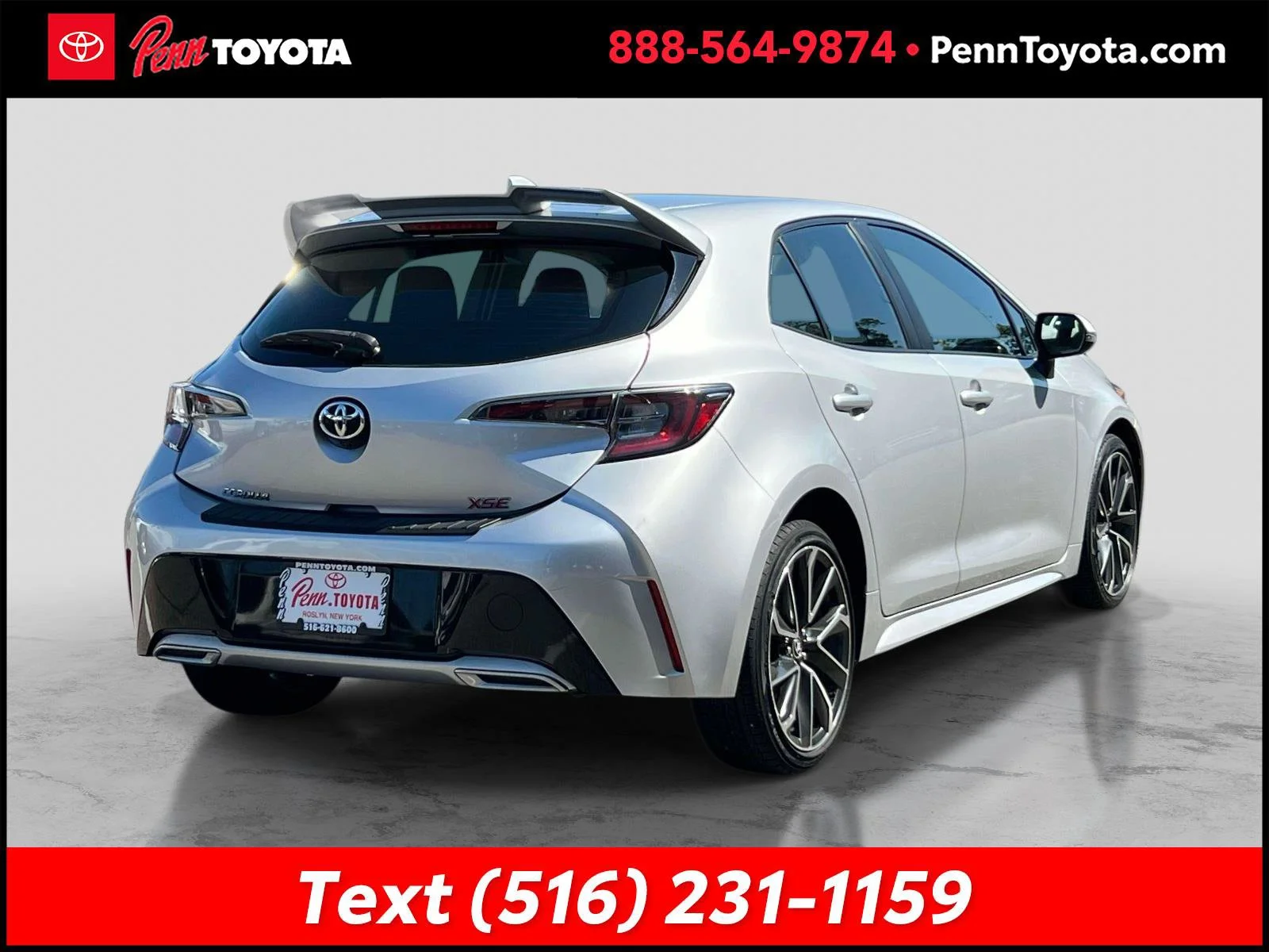 Used 2019 CLASSIC SILVER METALLIC Toyota XSE image 6