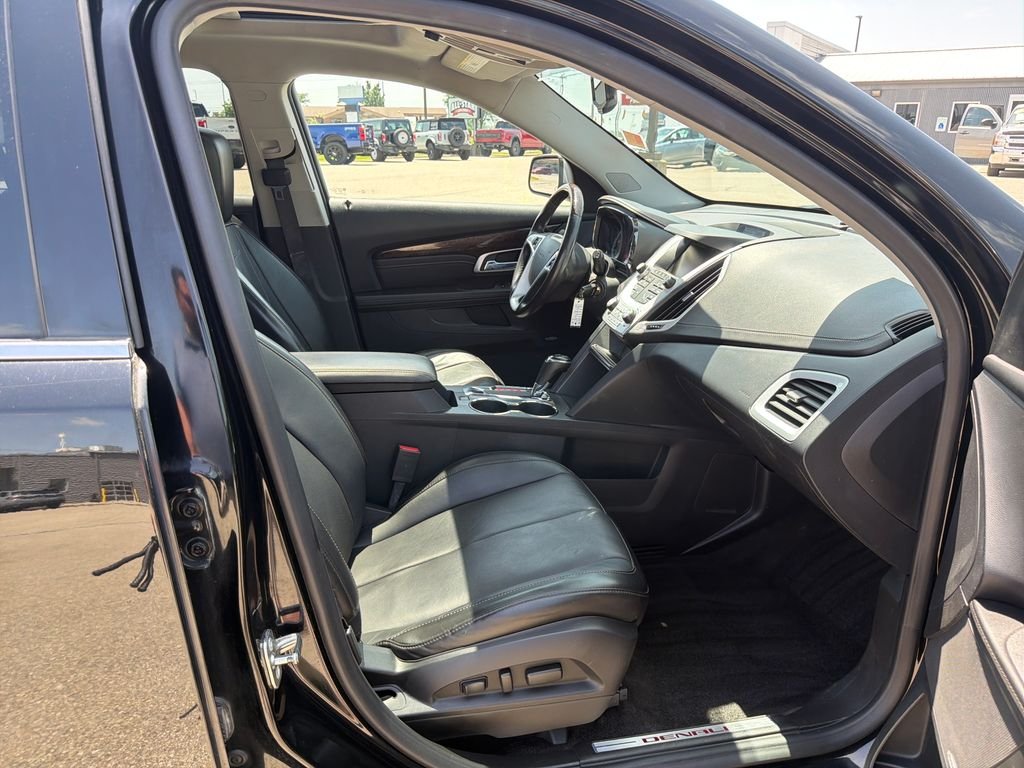 Used 2016 Black GMC Denali image 22