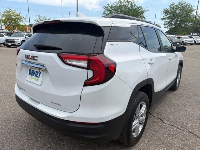 Used 2023 Summit White GMC SLE image 5