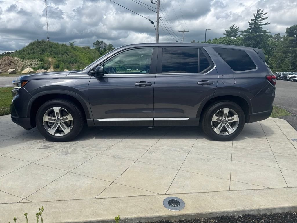 Used 2025 Gray Honda EX-L image 4