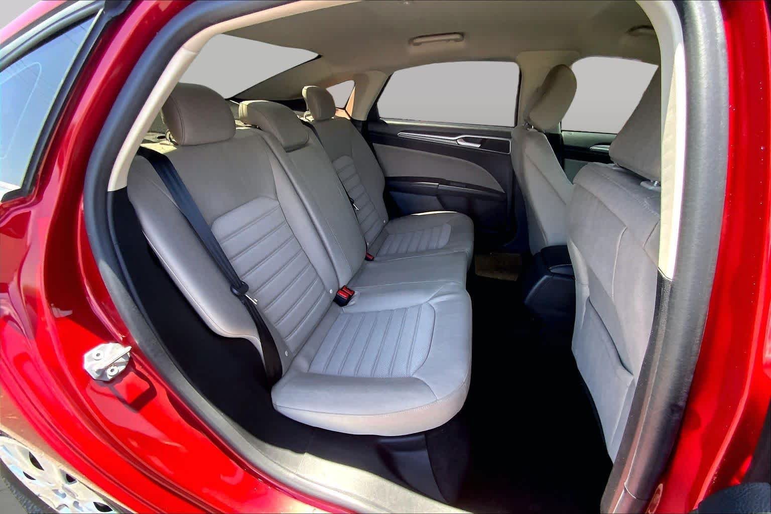 Used 2020 Rapid Red Metallic Tinted Clearcoat Ford S image 20