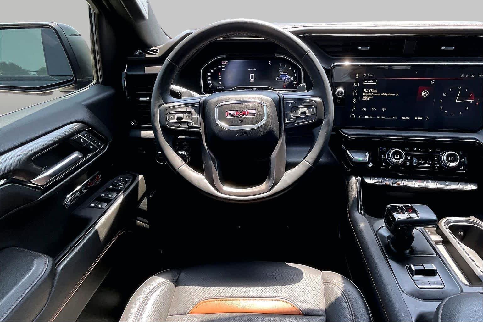 Used 2024 Onyx Black GMC AT4 image 6