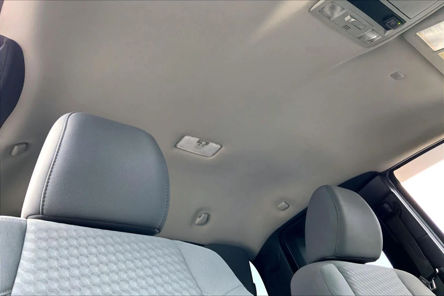 Used 2020 Magnetic Gray Metallic Toyota SR image 14