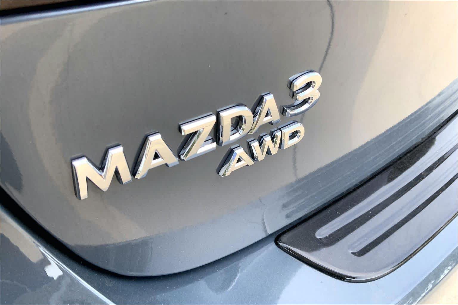 2026 Mazda Mazda3 Carbon Edition - Photo 15