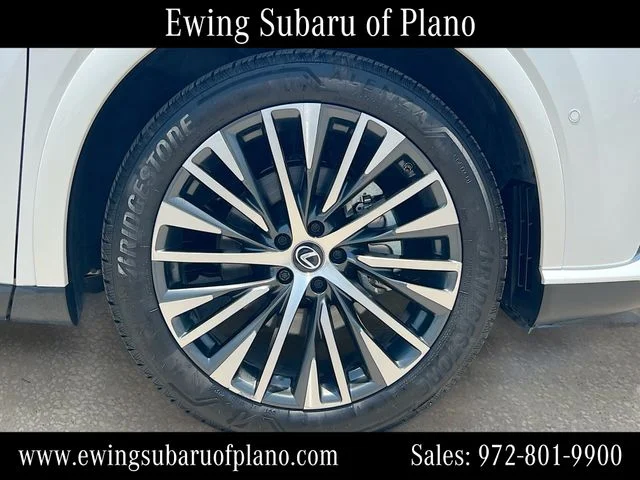 Used 2025 White Lexus 350 Premium Plus image 34