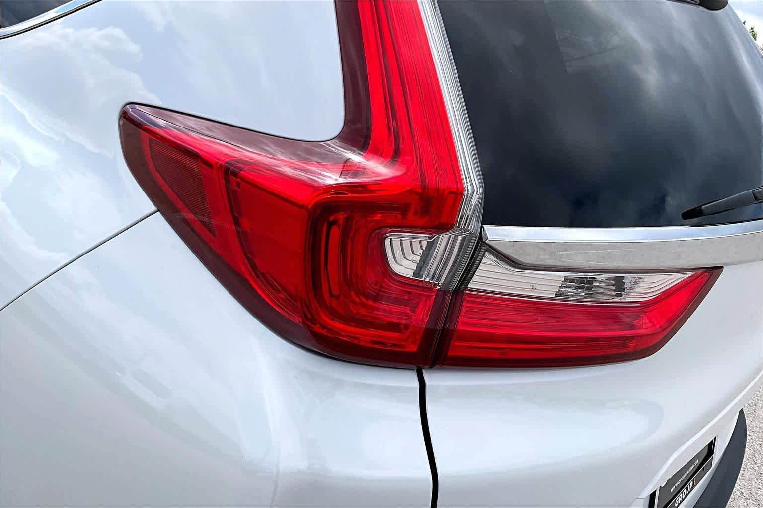 Used 2019 Platinum White Pearl Honda EX-L image 29
