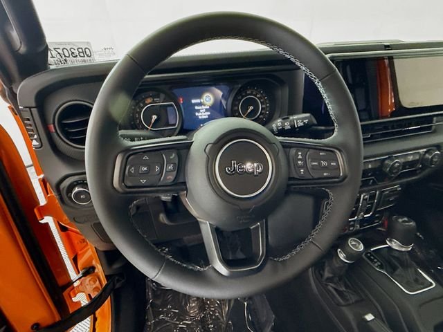 Used 2025 Orange Jeep Rubicon image 11