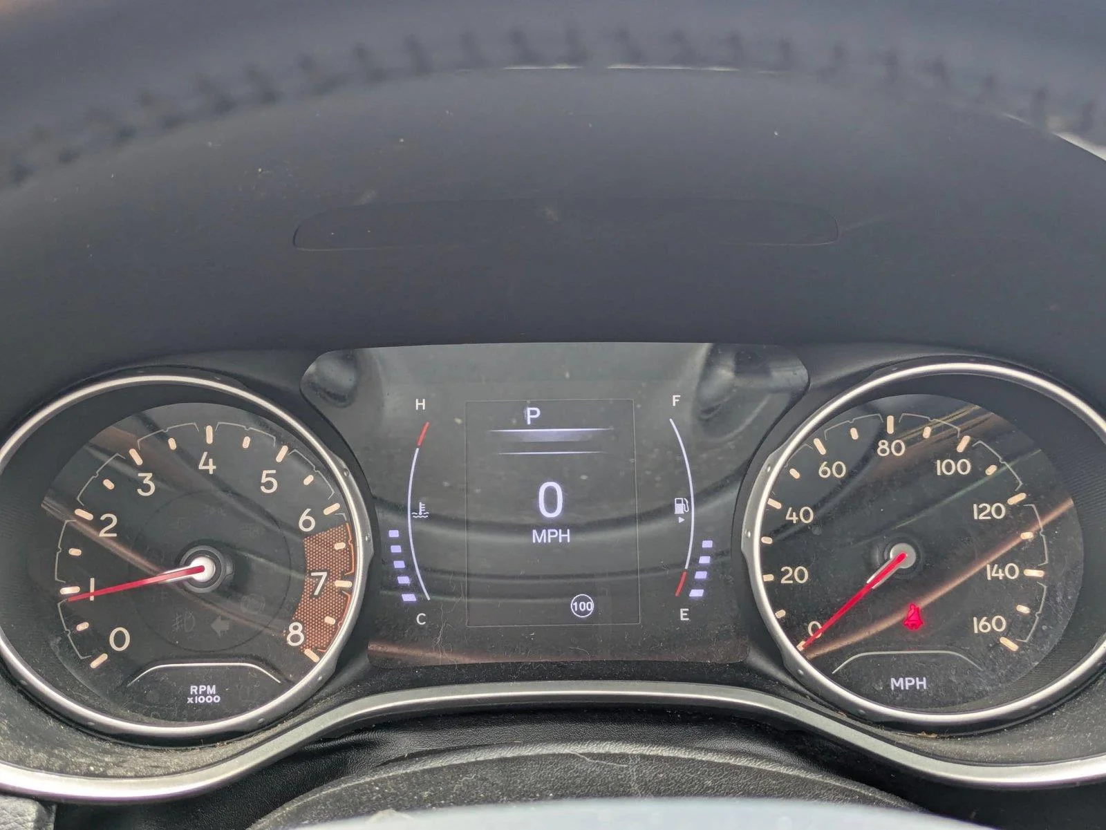 Used 2020 Diamond Black Crystal Pearlcoat Jeep Altitude image 5