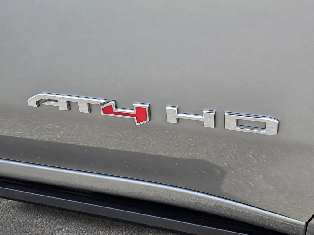 Used 2026 Sterling Metallic GMC AT4 image 8