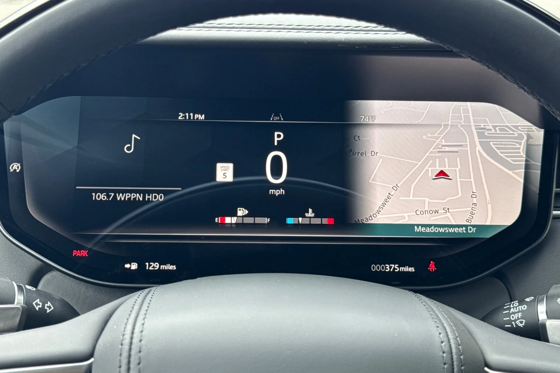 New 2026 Carpathian Grey Land Rover SE image 27
