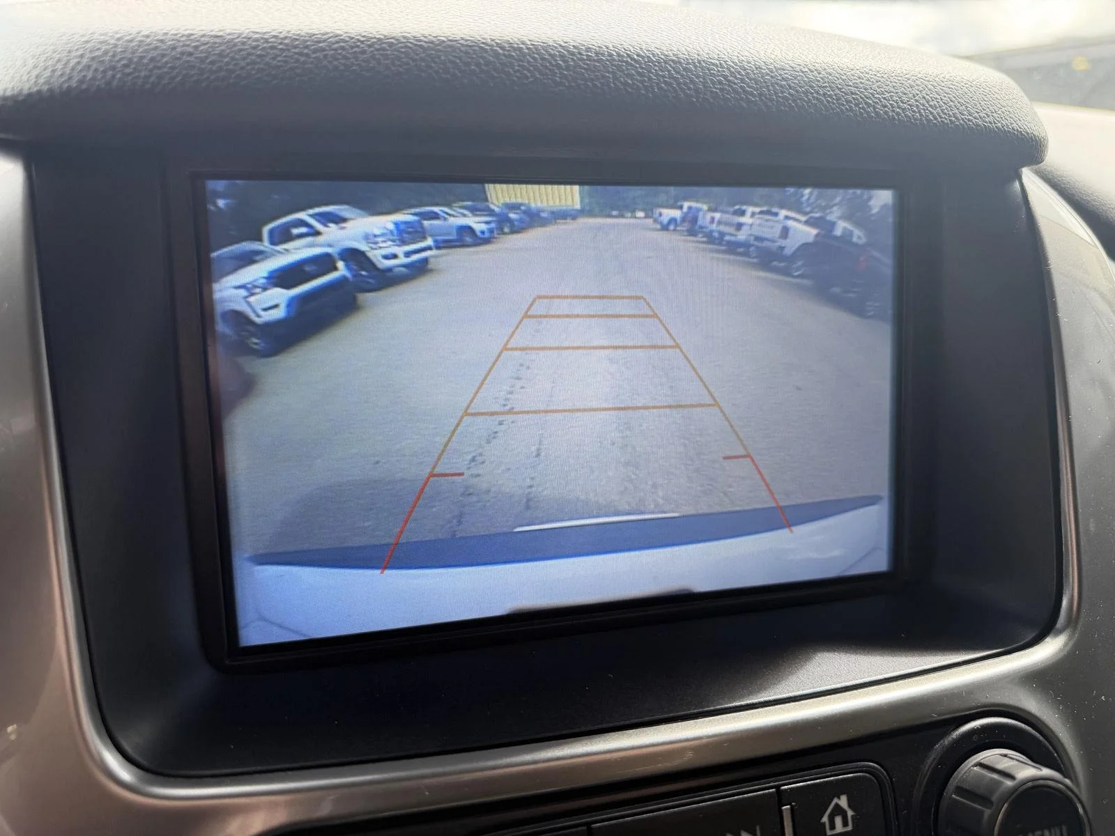 Used 2020 Summit White Chevrolet LT image 13