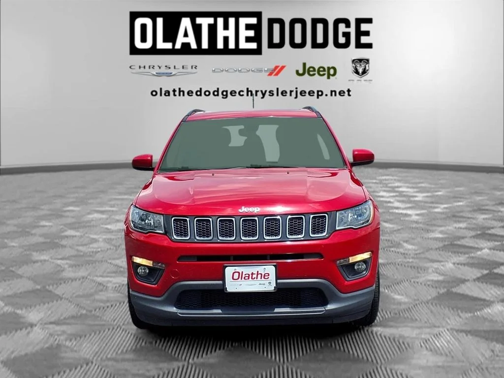 Certified Used 2020 Red Jeep Latitude image 30