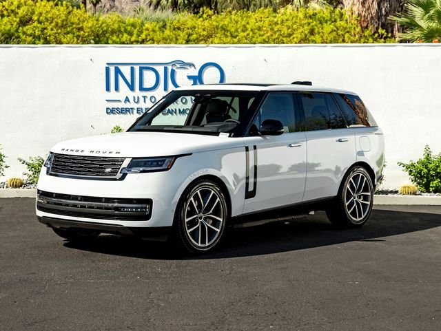 New 2026 Fuji White Land Rover SE image 1