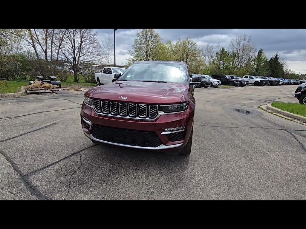 Used 2025 Red Jeep Summit image 3