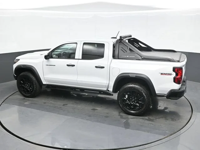 2026 Chevrolet Colorado Trail Boss - Photo 11