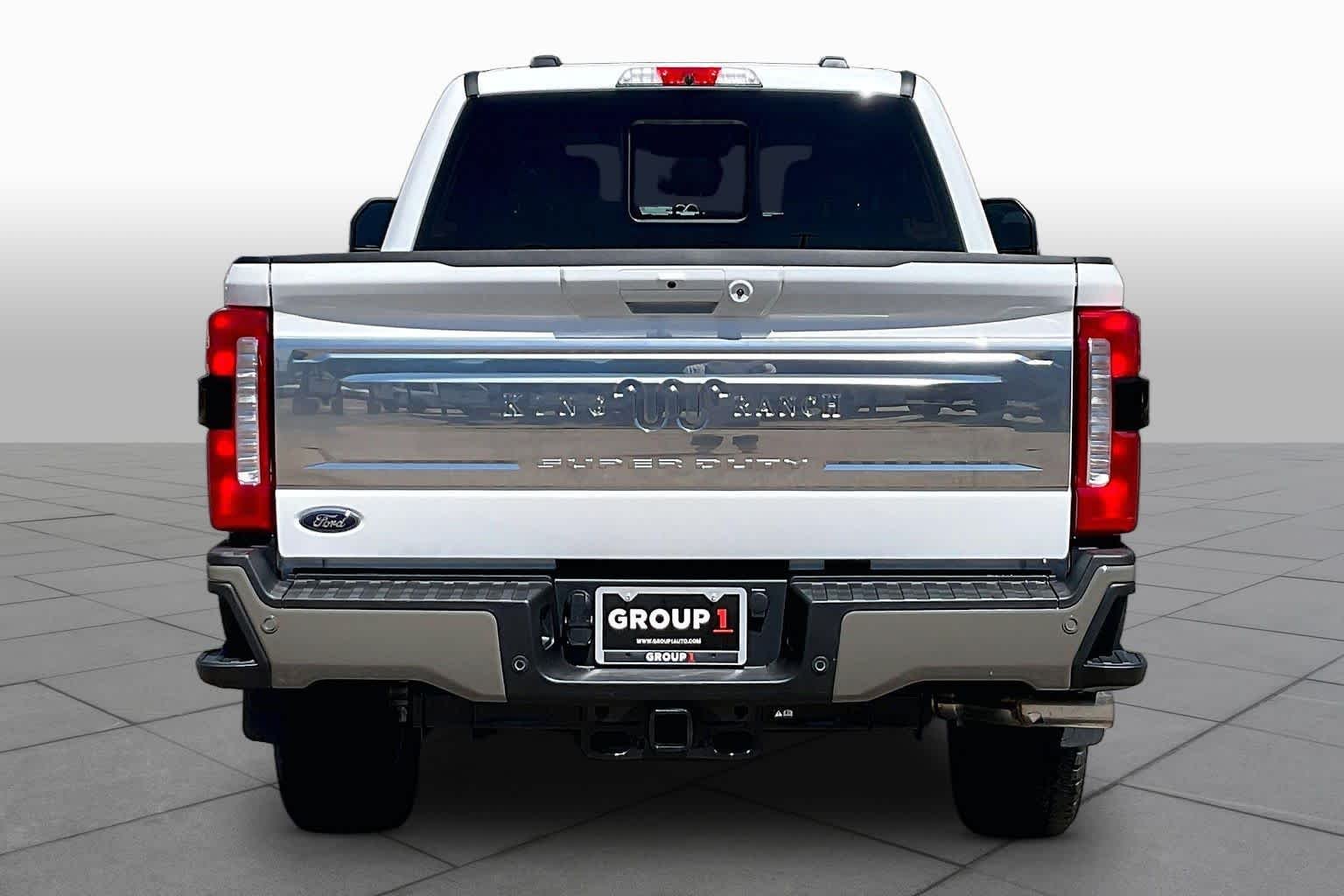 New 2026 Star White Metallic Tri-Coat Ford F-250® King Ranch® image 4