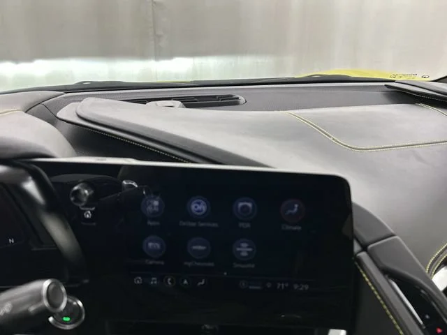 2023 Chevrolet Corvette 3LT - Photo 17