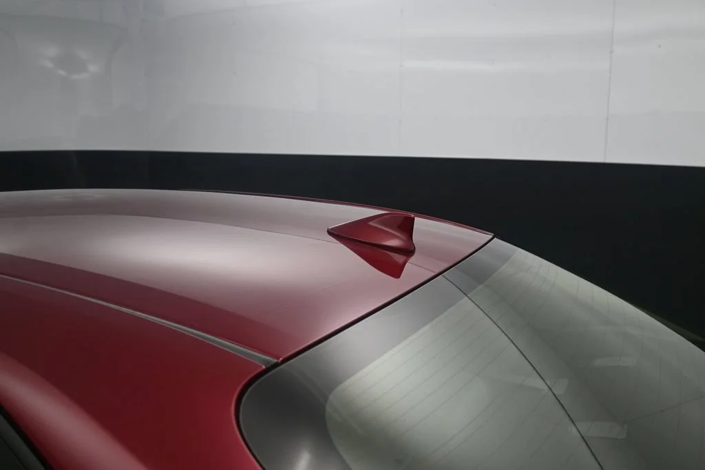 2025 Toyota Corolla LE - Photo 14