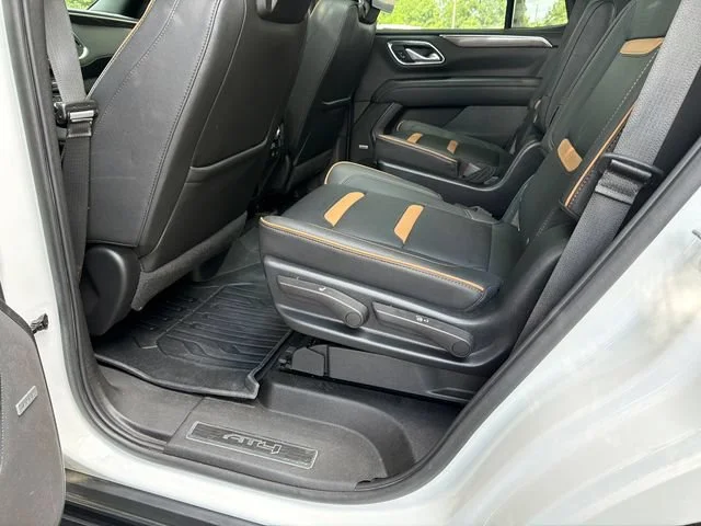 Used 2022 Summit White GMC AT4 image 21