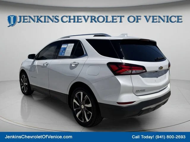Used 2024 Iridescent Pearl Tricoat Chevrolet Premier image 7