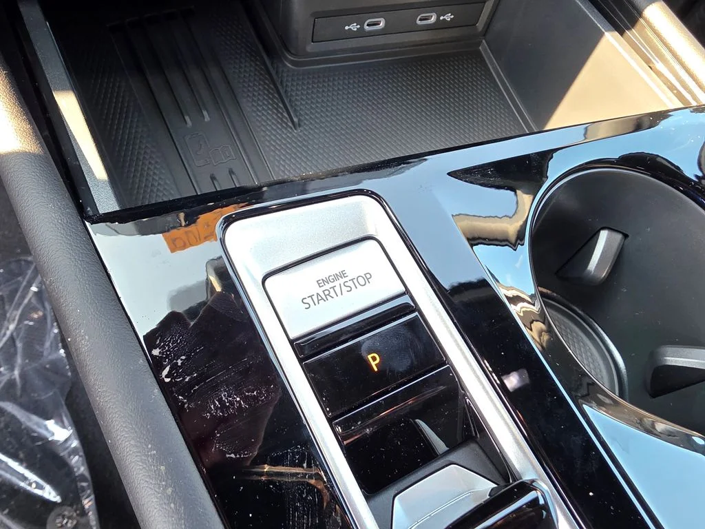 2026 Volkswagen Atlas Cross Sport SE w/Tech - Photo 26