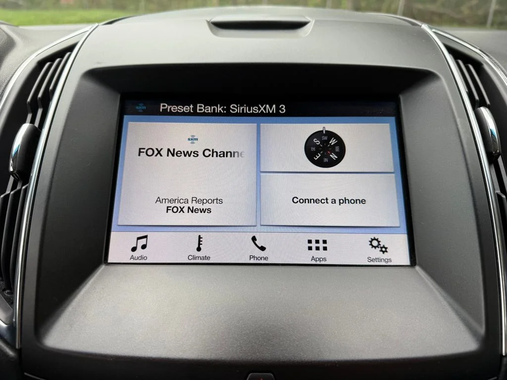Used 2019 Black Ford Titanium image 17