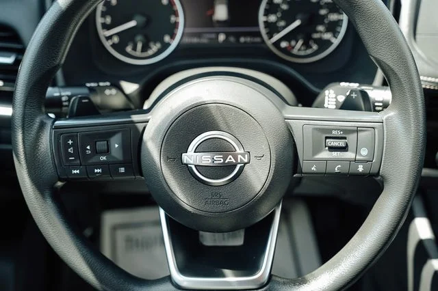 Used 2024 Super Black Nissan SV image 7