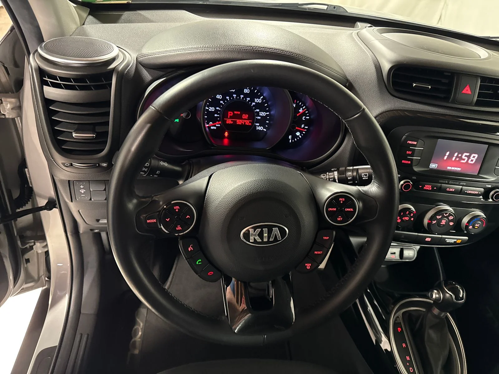 Used 2014 Bright Silver Kia Exclaim image 19