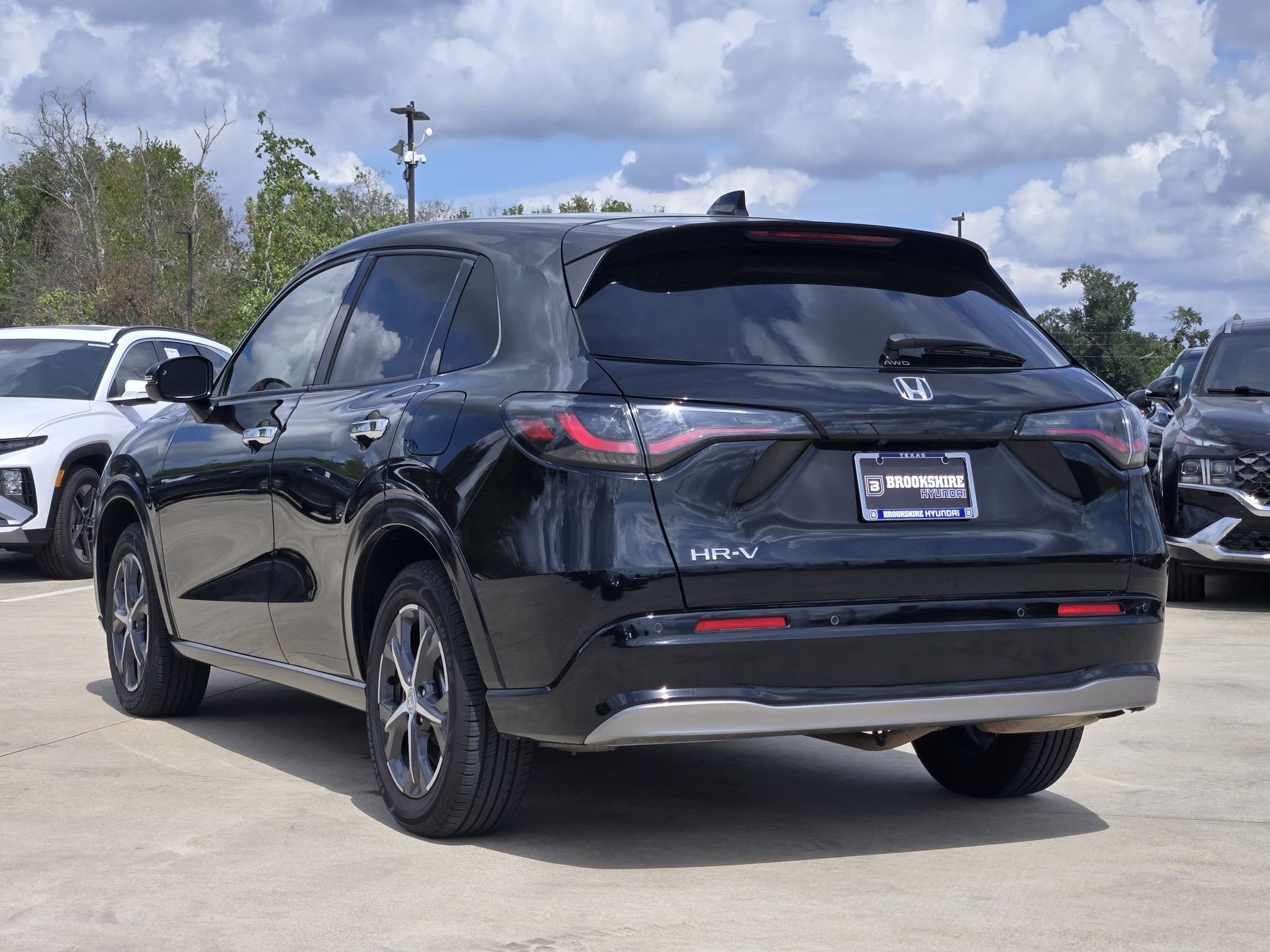 Used 2025  Honda EX-L image 8
