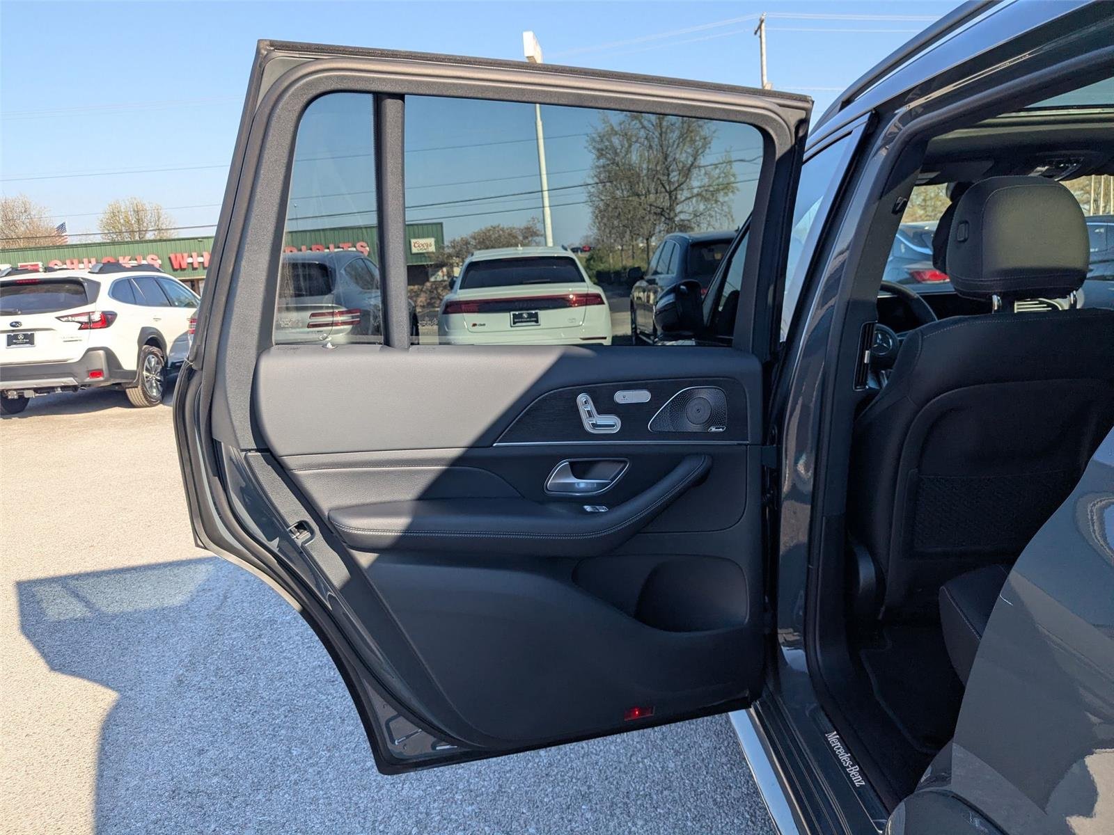 New 2026 MANUFAKTUR Silicon Grey Mercedes-Benz GLS 450 image 21