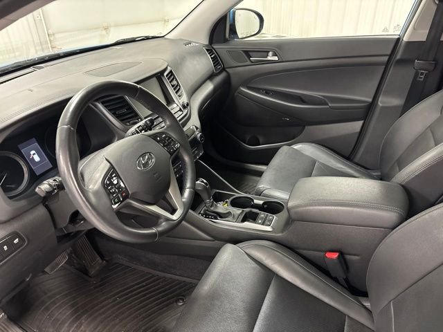 Used 2018 Blue Hyundai Limited image 8