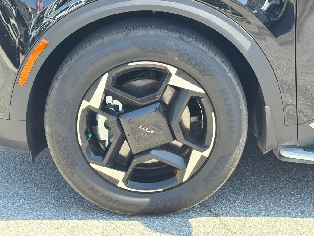 New 2026 Black Kia EX image 11
