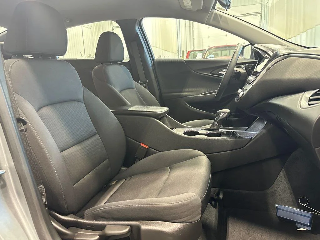 Used 2024 Sterling Gray Metallic Chevrolet LT image 35