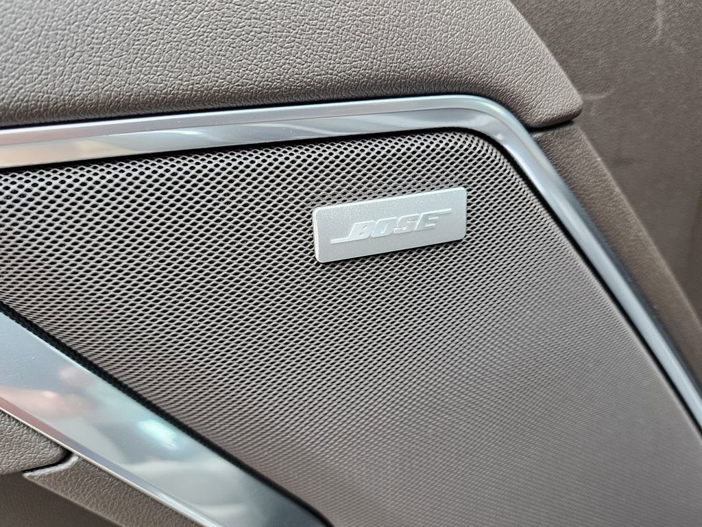 2026 GMC Sierra 1500 SLT - Photo 16
