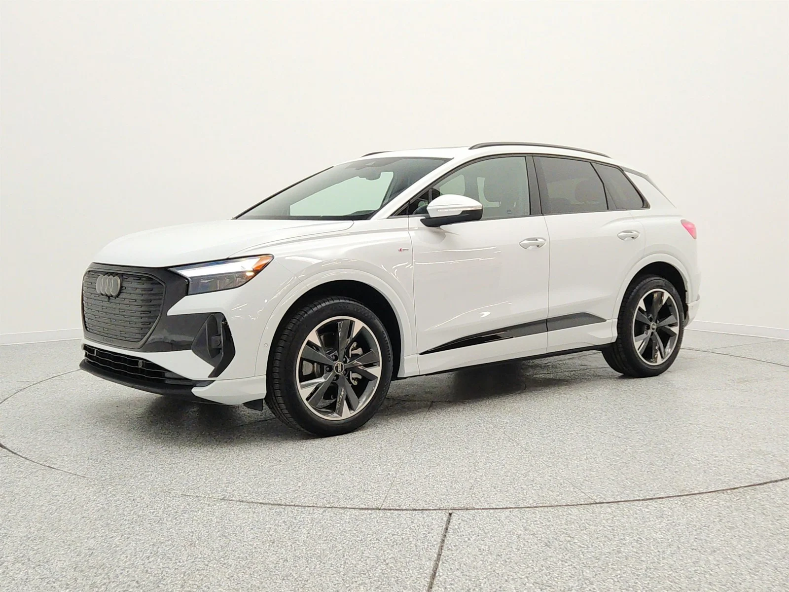 2023 Audi Q4 e-tron 50 Premium Plus quattro's photo