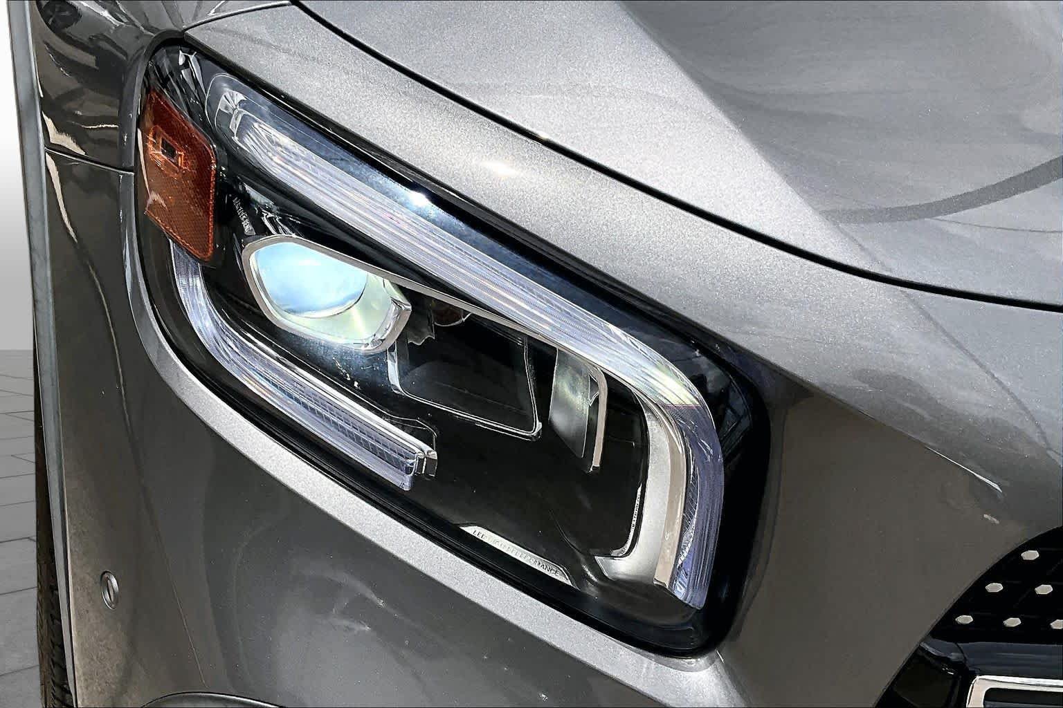 New 2023 Mountain Grey Metallic Mercedes-Benz GLB 250 image 28