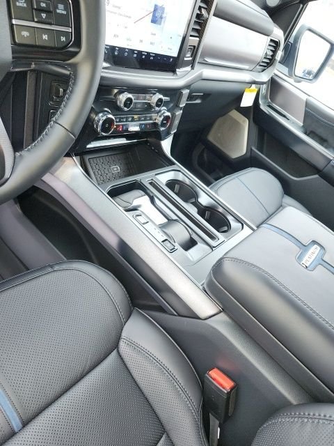 2025 Ford F-150 Platinum - Photo 43