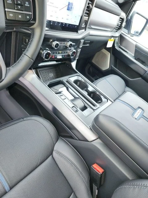 New 2025 Space White Metallic Ford Platinum® image 43