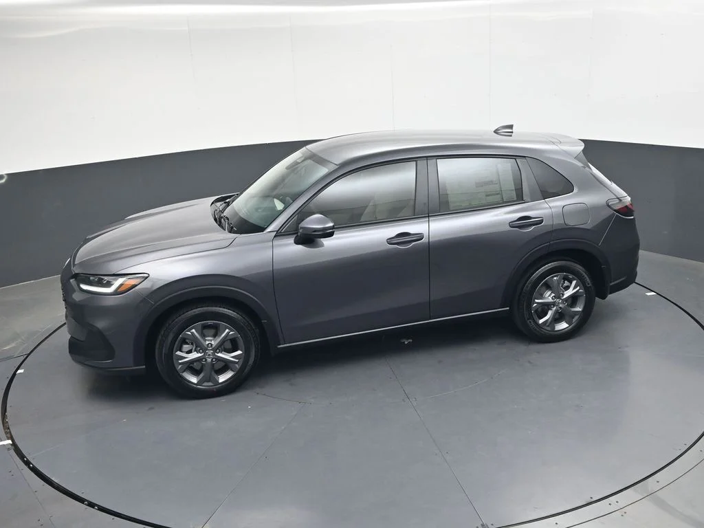 New 2026 Modern Steel Metallic Honda LX image 18