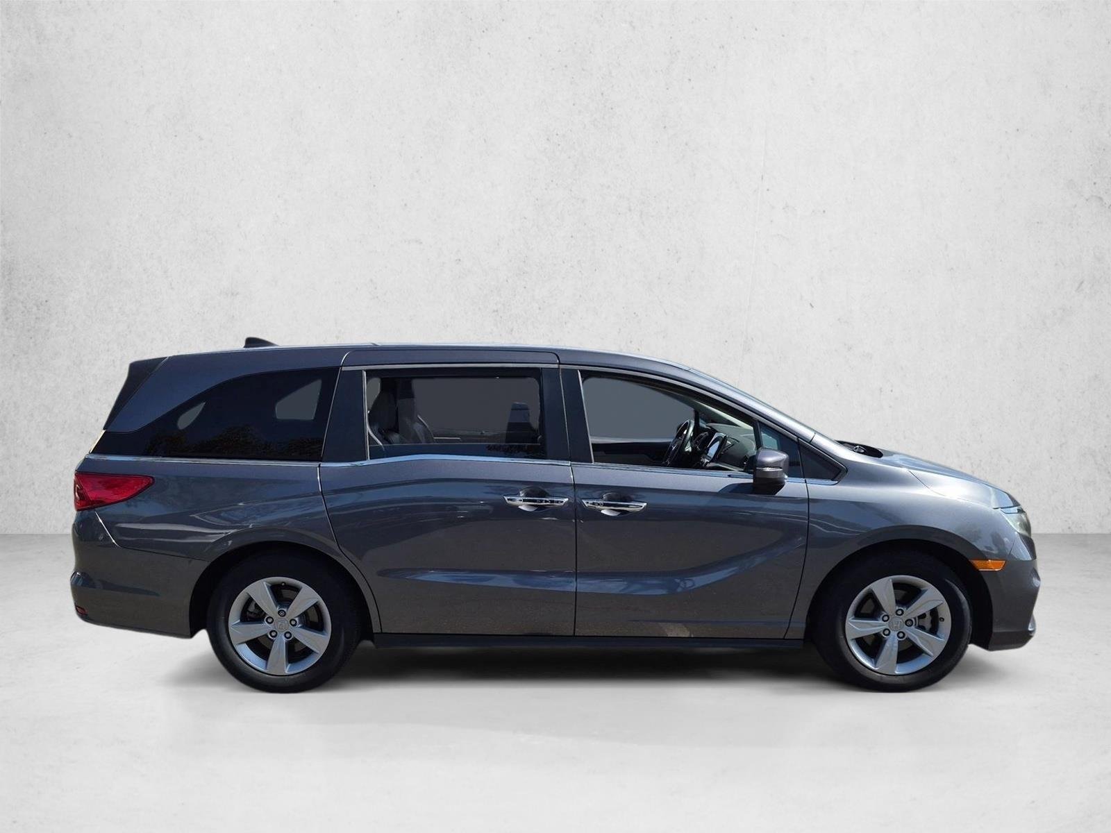 Used 2019 Silver/Gray Honda EX-L w/Navi/RES image 4