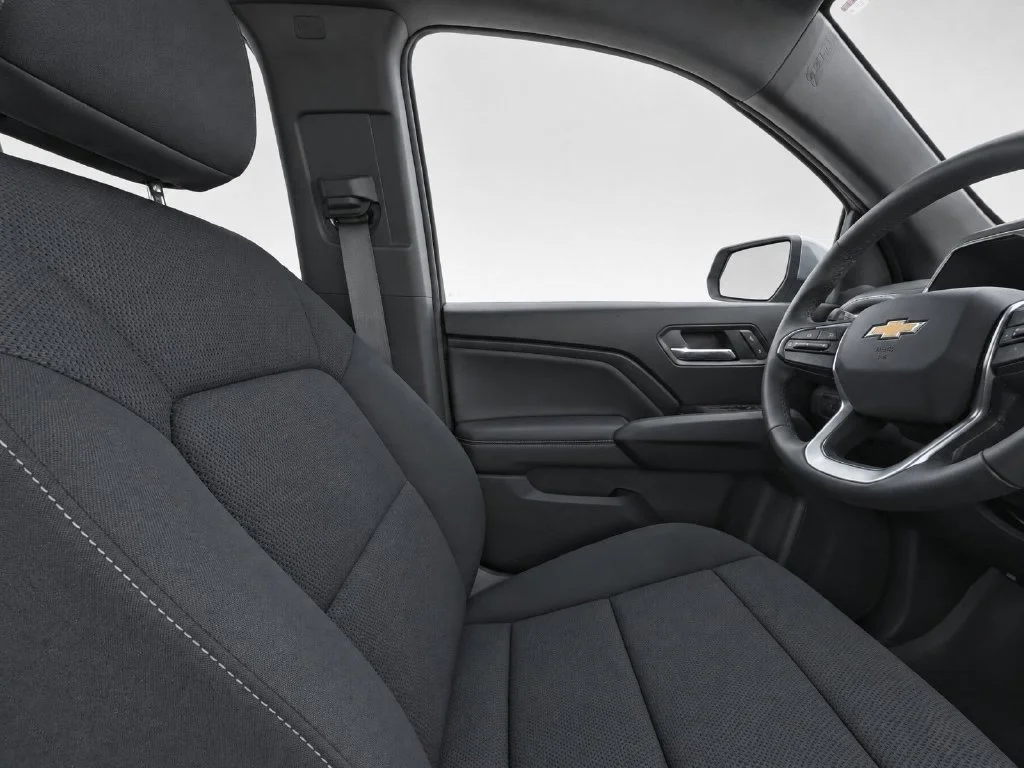 Used 2025 Black Chevrolet LT image 20