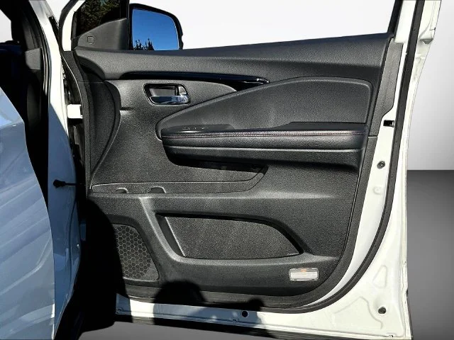 Used 2021  Honda Black Edition image 36