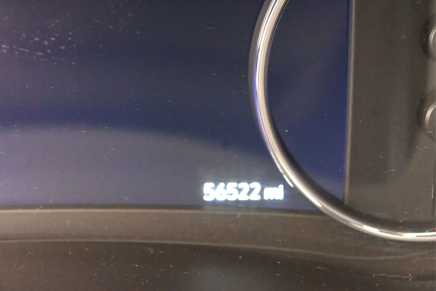 Used 2024 Gray Chevrolet LT image 8