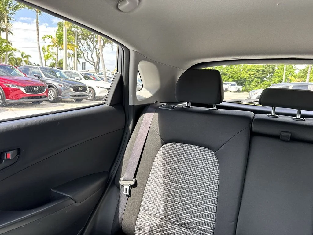 Used 2019 Thunder Gray Hyundai SEL image 17
